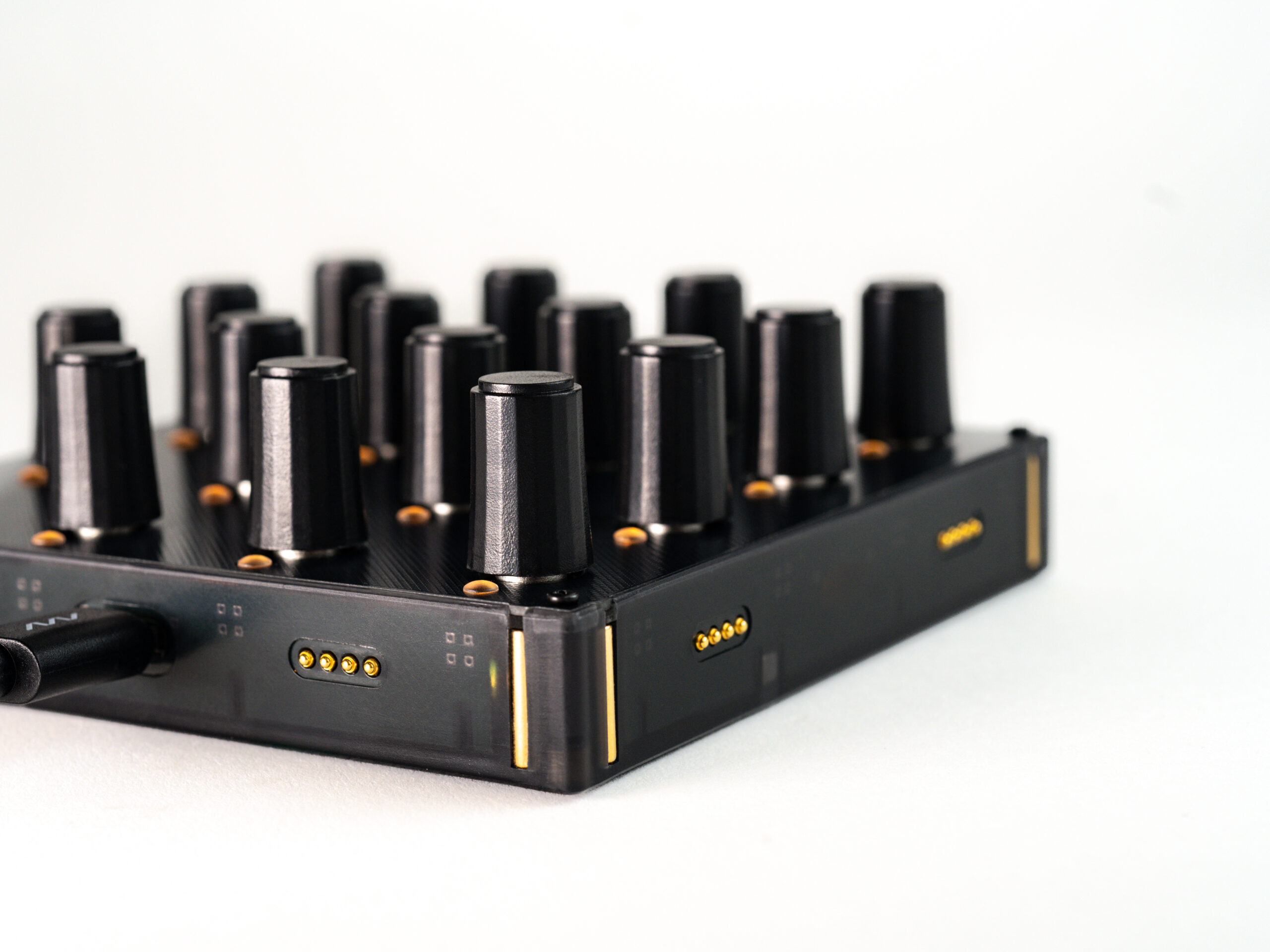 Intech Studio Grid Series 3 - En16 Detent - Midi controller - Variation 6