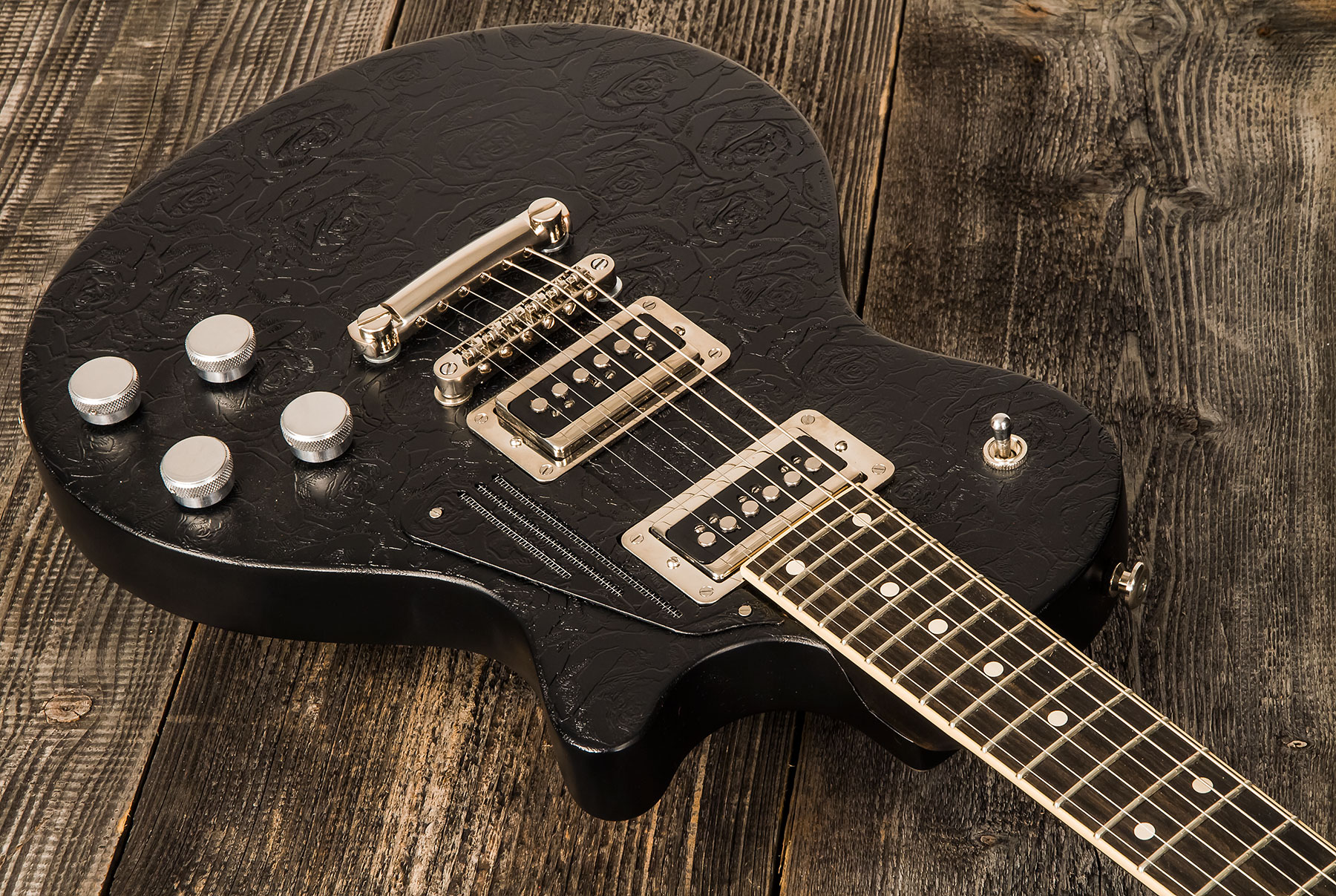 James Trussart Steeldeville Perf.back 2h Seymour Duncan Ht Rw #21008 - Black On Roses - Single cut electric guitar - Variation 1