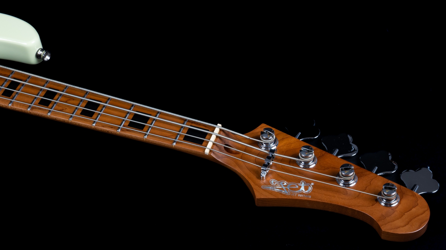 Jet Guitars Jjb300 Travel Ow Shsc Mn - Olympic White - Travel electric bass - Variation 4