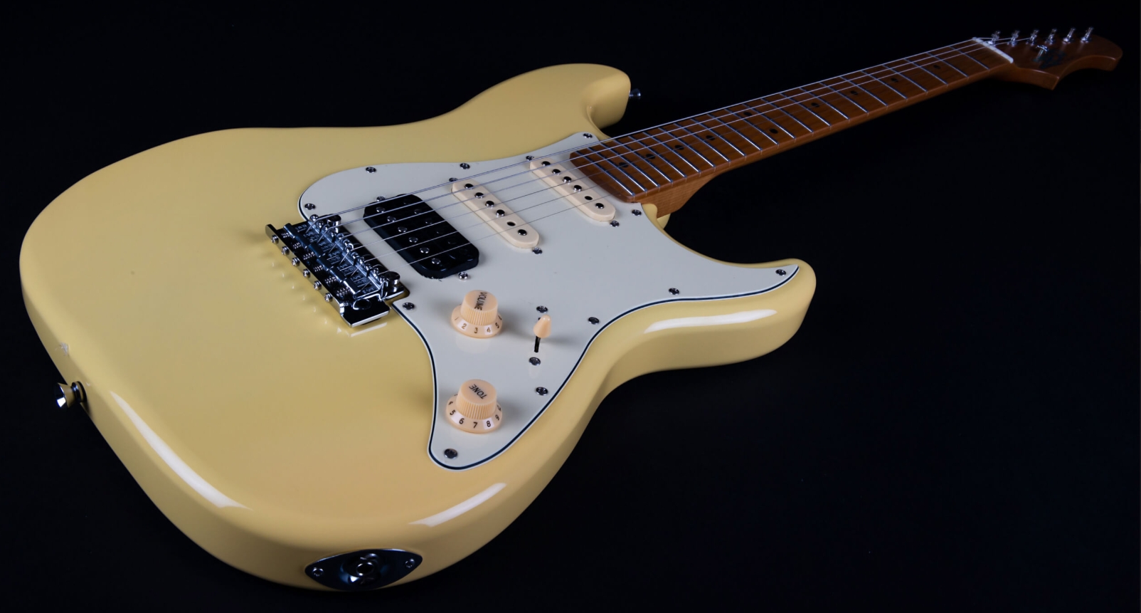 Jet Guitars Js400 Vyw Hss Trem Mn - Vintage Yellow - Str shape electric guitar - Variation 2