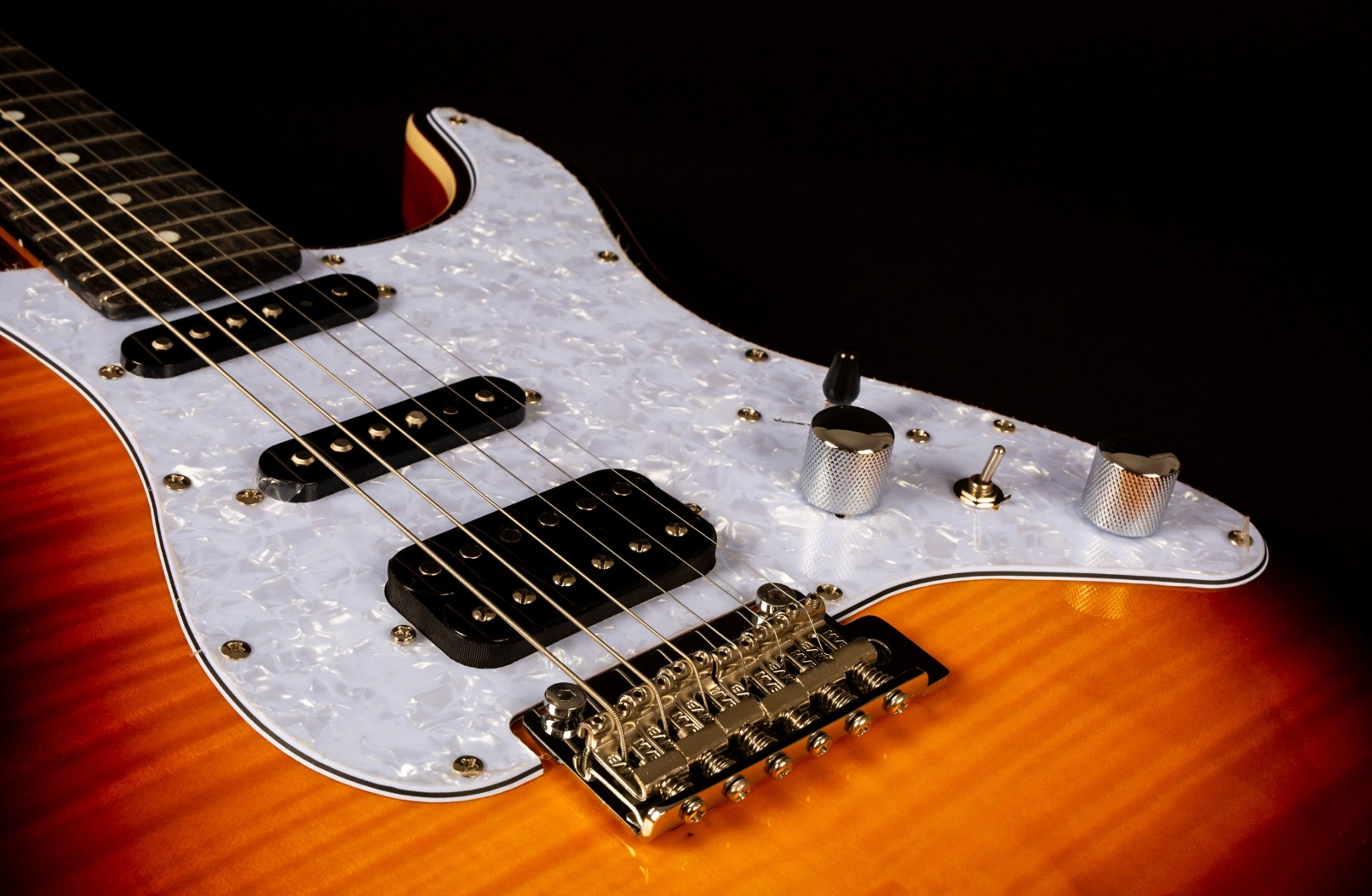 Jet Guitars Js600 Bs Trem Hss Eb - Sunburst - Str shape electric guitar - Variation 3