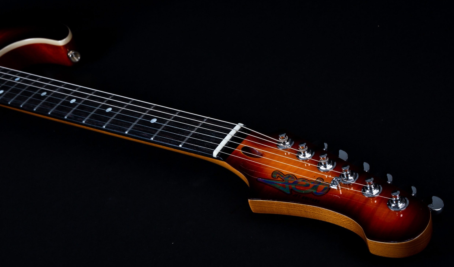 Jet Guitars Js600 Bs Trem Hss Eb - Sunburst - Str shape electric guitar - Variation 4