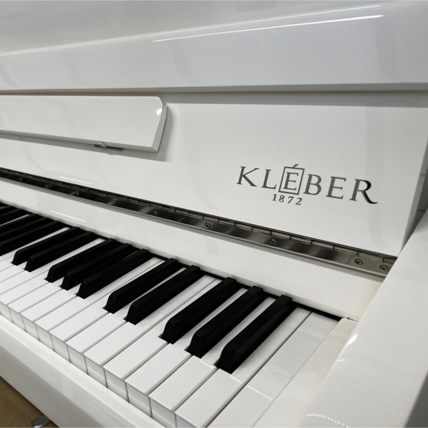 Kleber E 110 - Upright piano - Variation 3