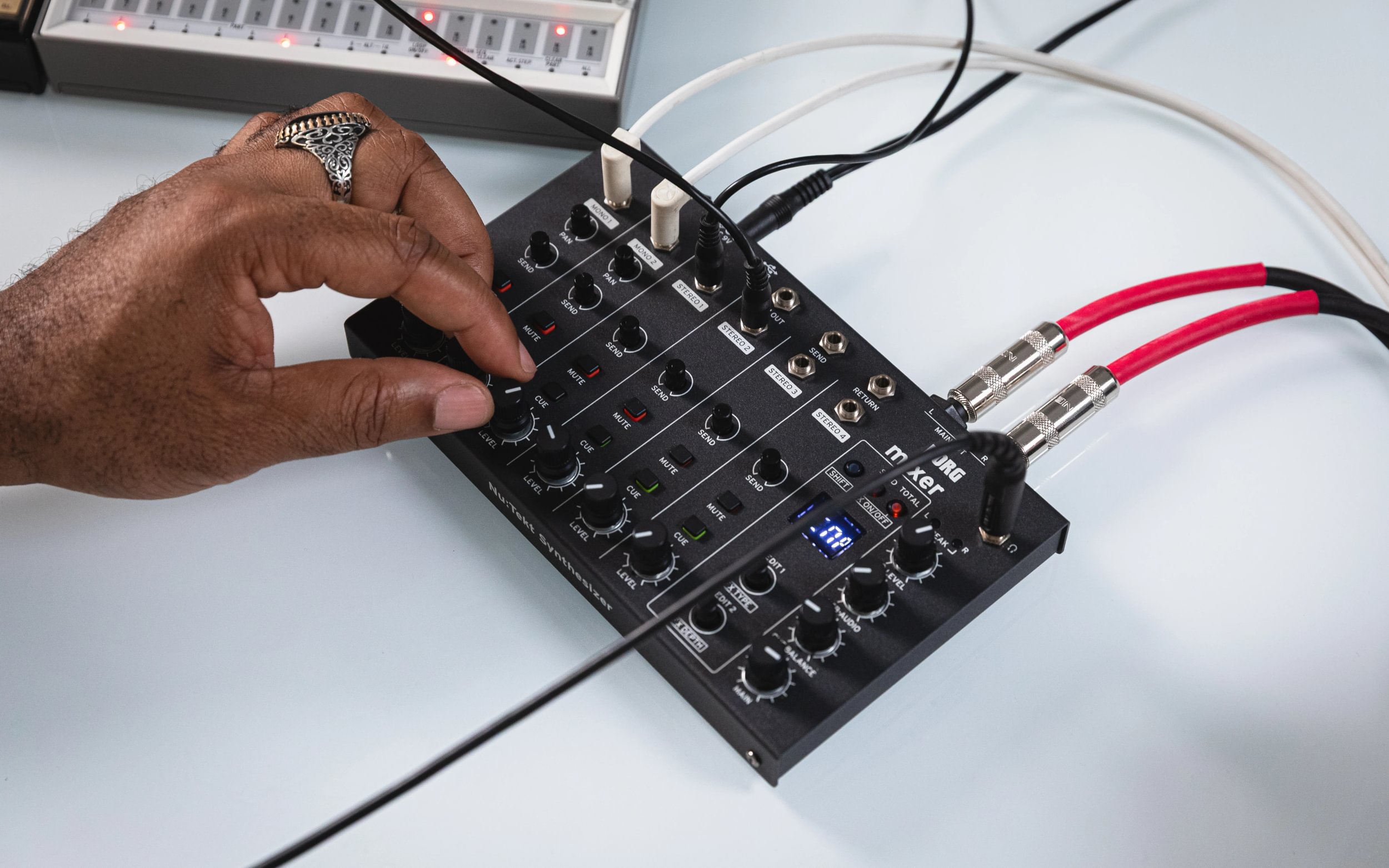 Korg Nts-4 - Analog mixing desk - Variation 8