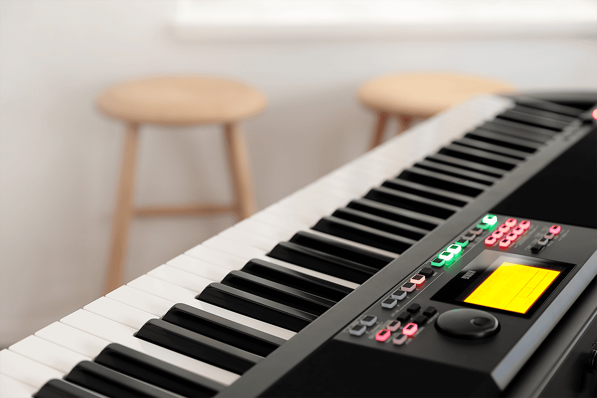 Korg XE20 SP Digital piano with stand