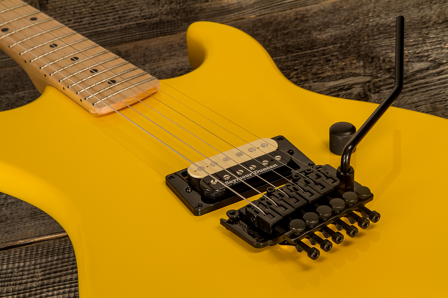 Kramer Baretta - bumblebee yellow Str shape electric guitar