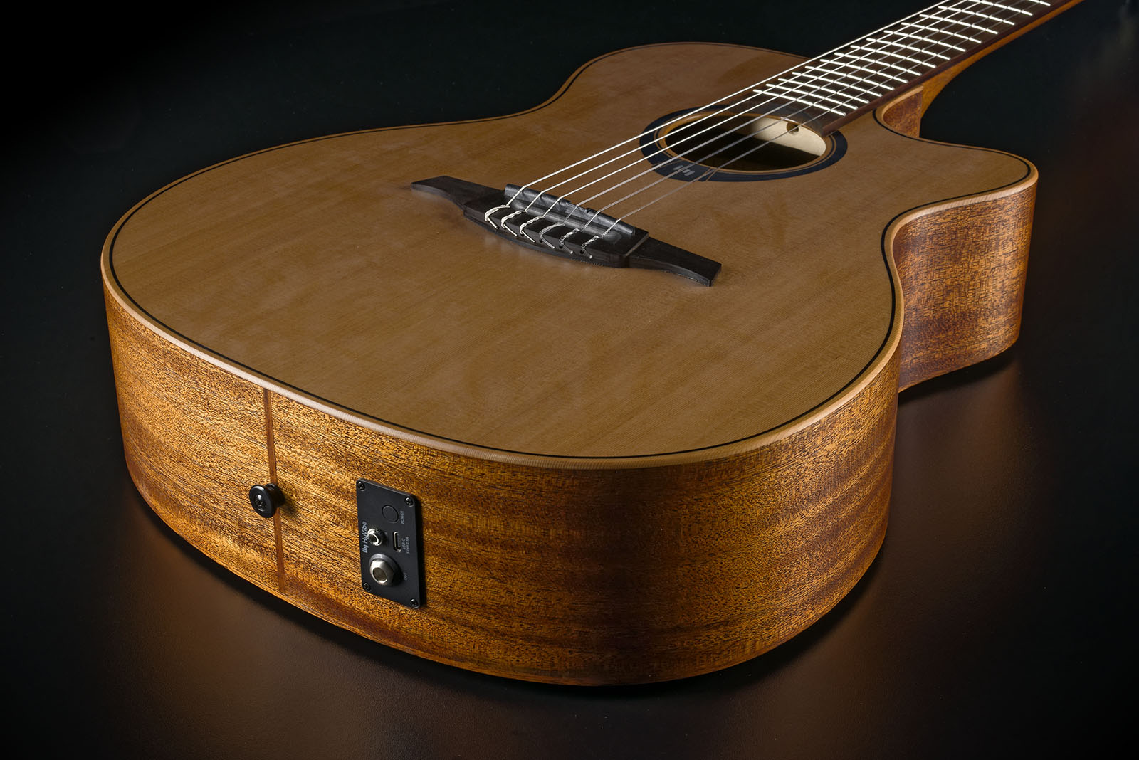 Lag Hv10-n-ace Hyvibe H2 Auditorium Cw Cedre Khaya Brbr - Natural - Classical guitar 4/4 size - Variation 2
