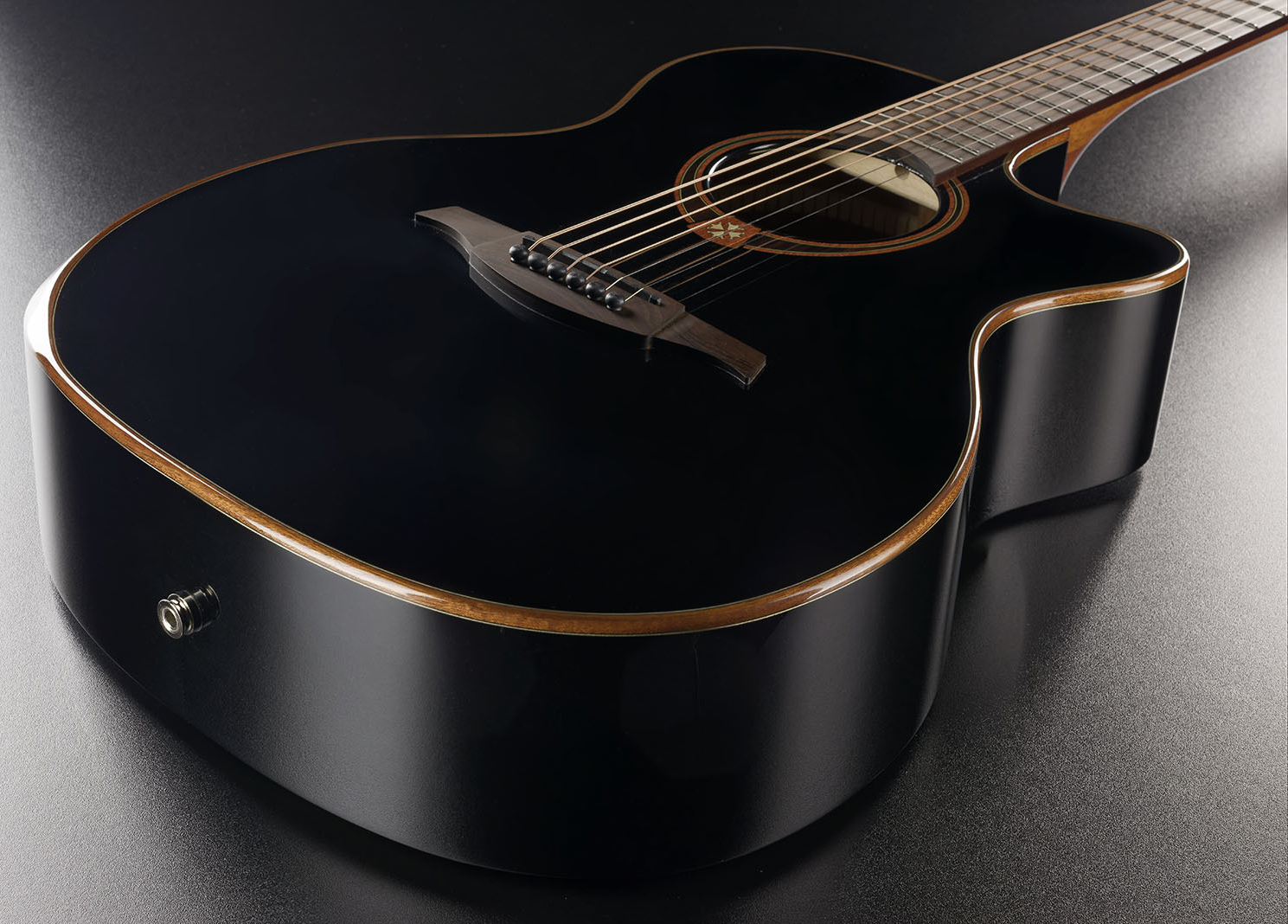 Lag T118abce Bevel Tramontane Auditorium Cedre Khaya Bro - Black - Electro acoustic guitar - Variation 2