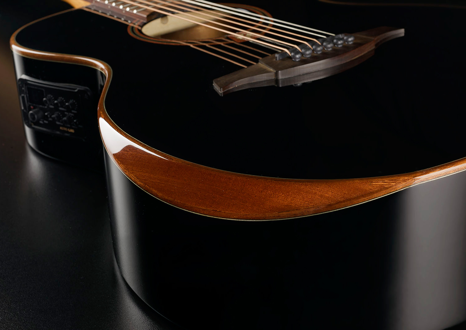 Lag T118abce Bevel Tramontane Auditorium Cedre Khaya Bro - Black - Electro acoustic guitar - Variation 3
