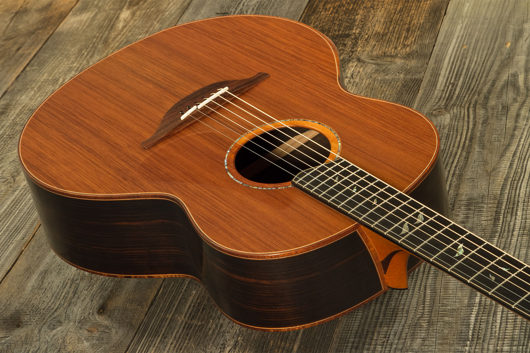 Lowden Custom Shop F50 Auditorium Sinker Redwood Macassar Ebony Eb #26347 - Natural - Folk guitar - Variation 2
