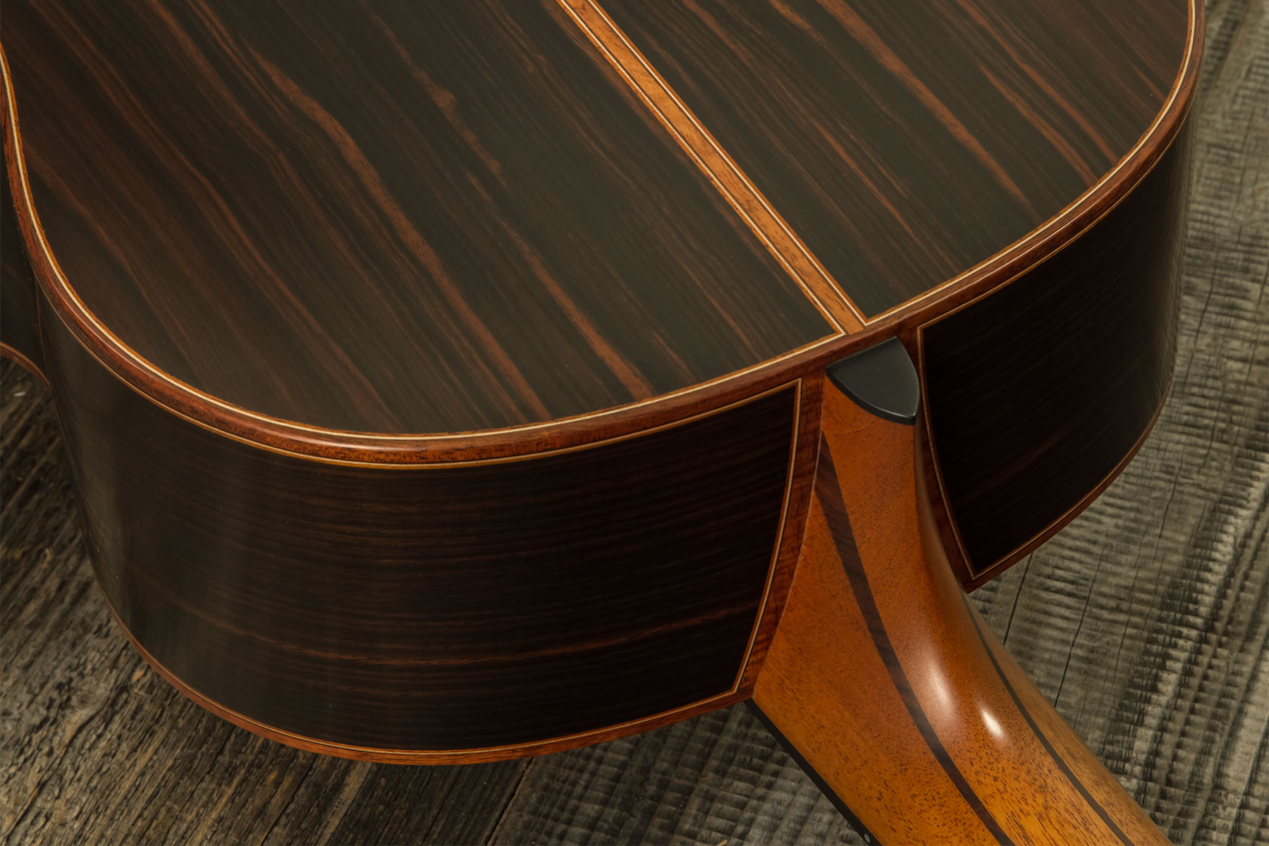 Lowden Custom Shop F50 Auditorium Sinker Redwood Macassar Ebony Eb #26347 - Natural - Folk guitar - Variation 7