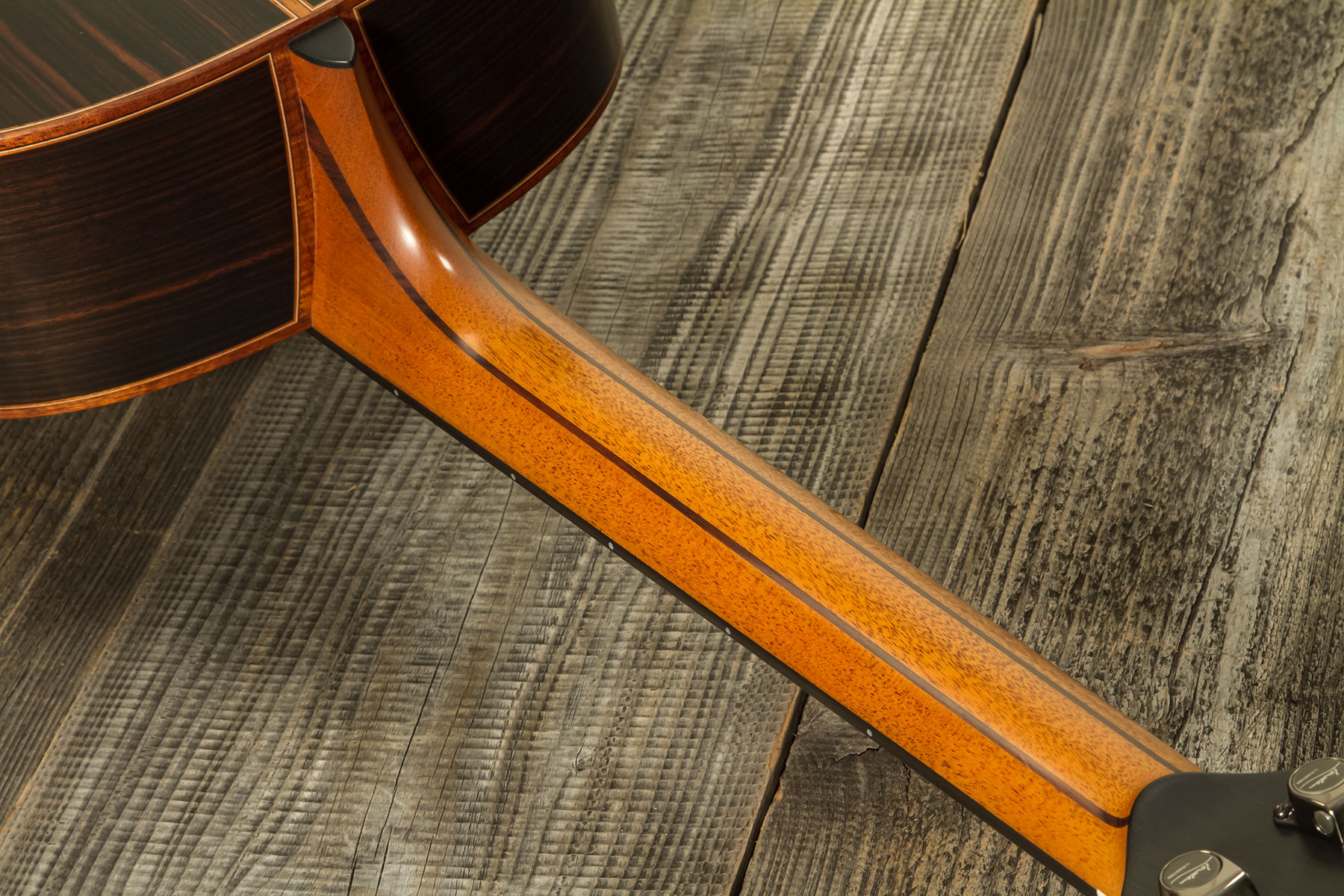 Lowden Custom Shop F50 Auditorium Sinker Redwood Macassar Ebony Eb #26347 - Natural - Folk guitar - Variation 8