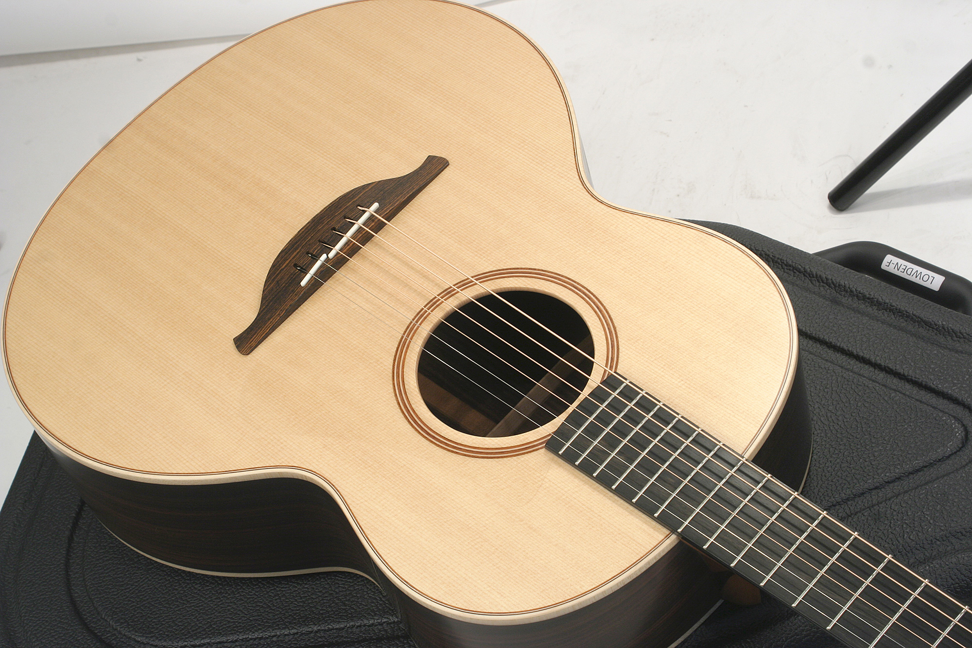 Lowden F32 Ir/ss Auditorium Epicea Palissandre - Natural - Acoustic guitar & electro - Variation 3