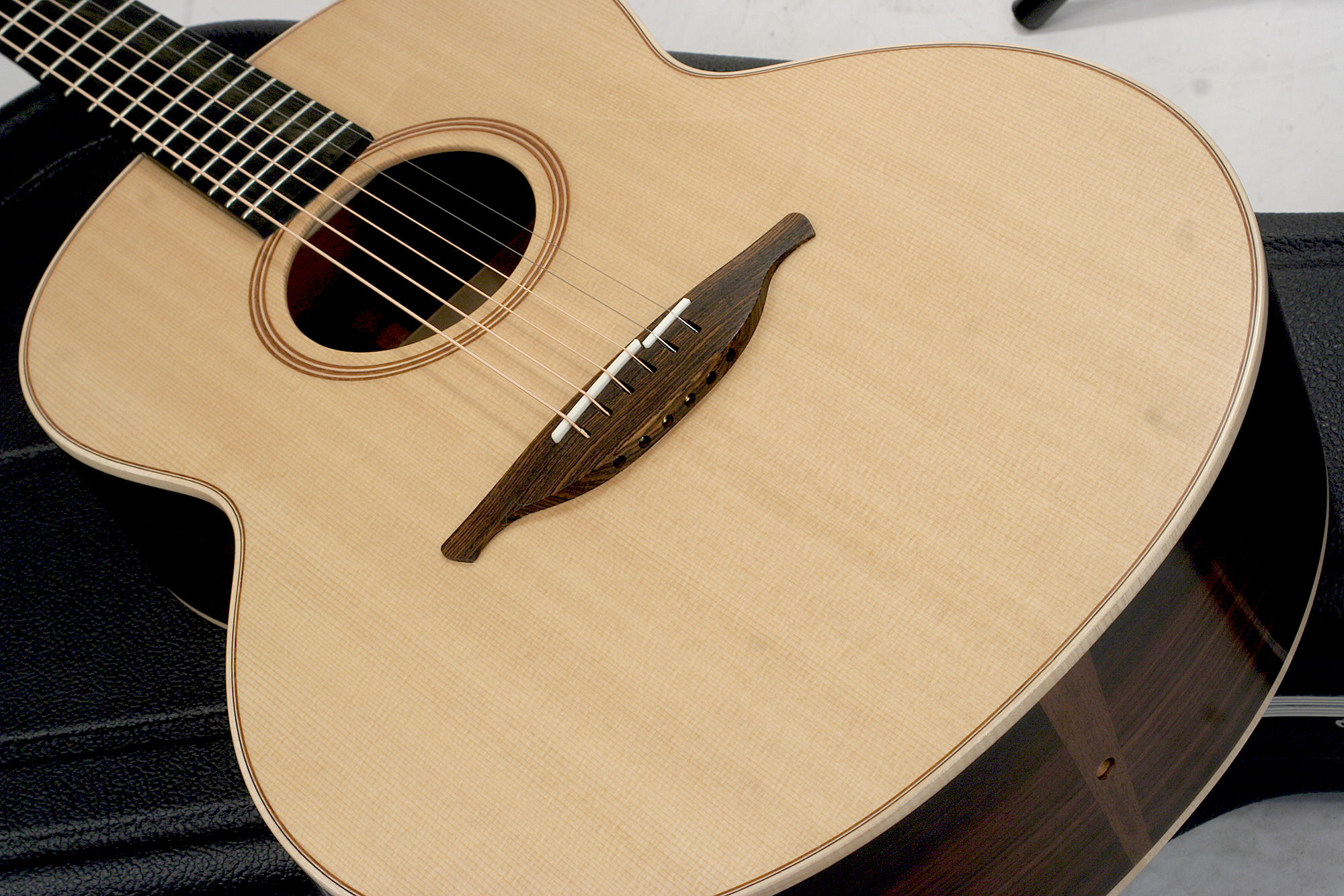 Lowden F32 Ir/ss Auditorium Epicea Palissandre - Natural - Acoustic guitar & electro - Variation 5