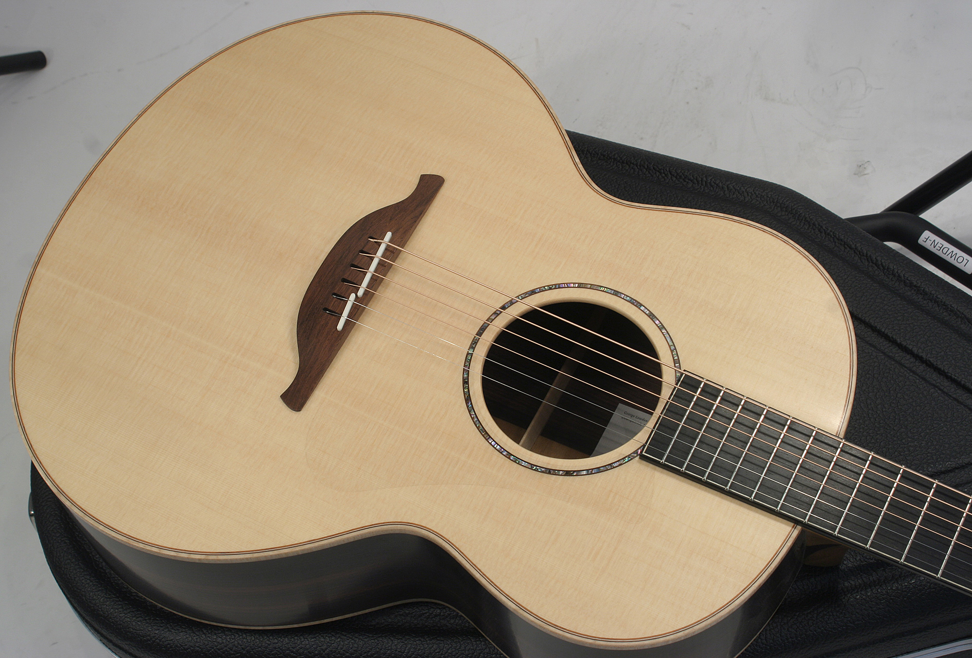 Lowden F35 Ir/ss Auditorium Epicea Palissandre - Natural - Acoustic guitar & electro - Variation 3
