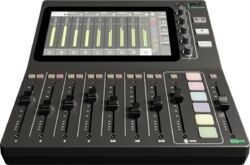 Digital mixing desk Mackie DLZ CREATOR