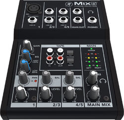 Analog mixing desk Mackie Mix5