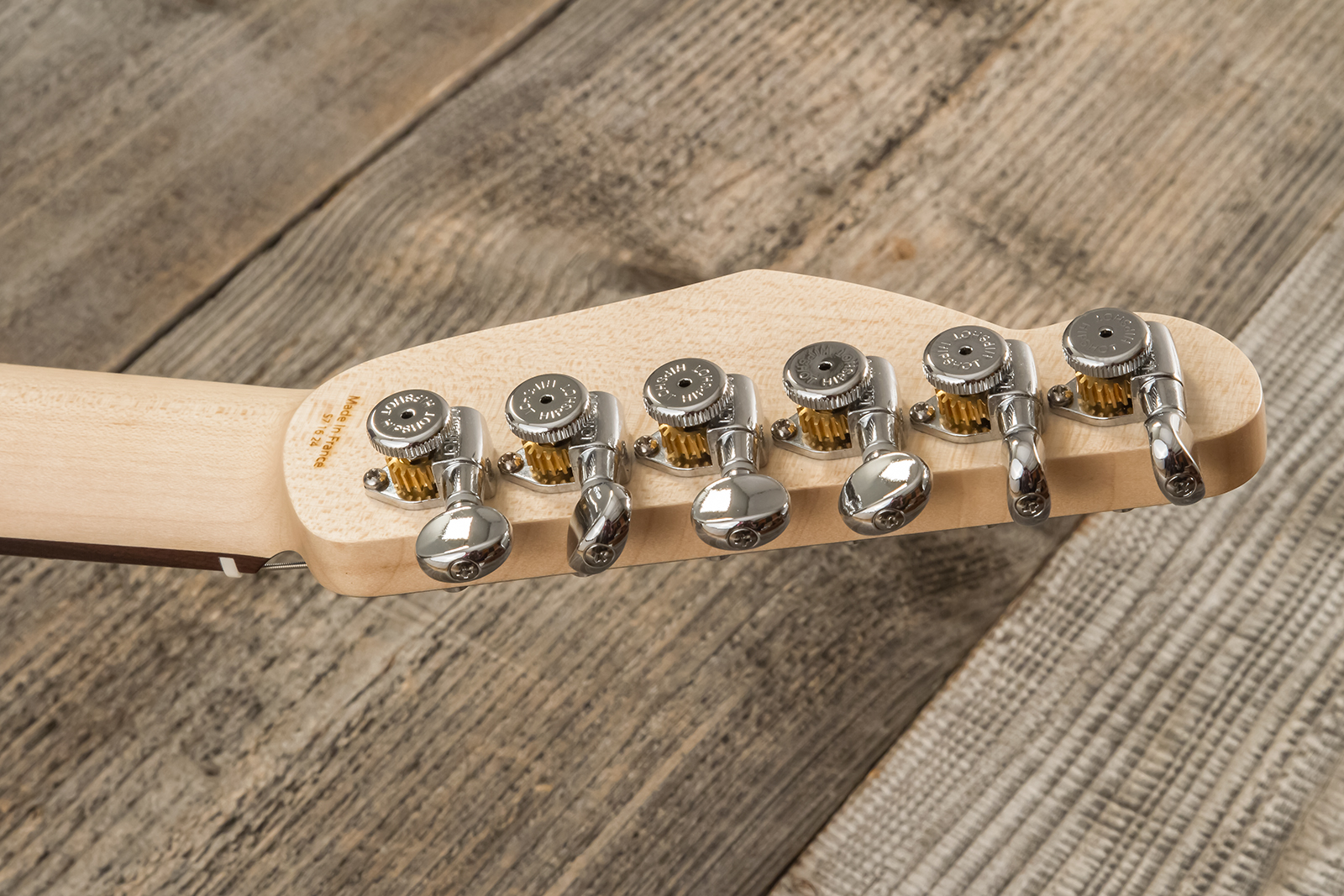 Marceau Guitars Deferlante Standard 2s Trem Pf #s71624 - Lake Placid Blue - Retro rock electric guitar - Variation 11