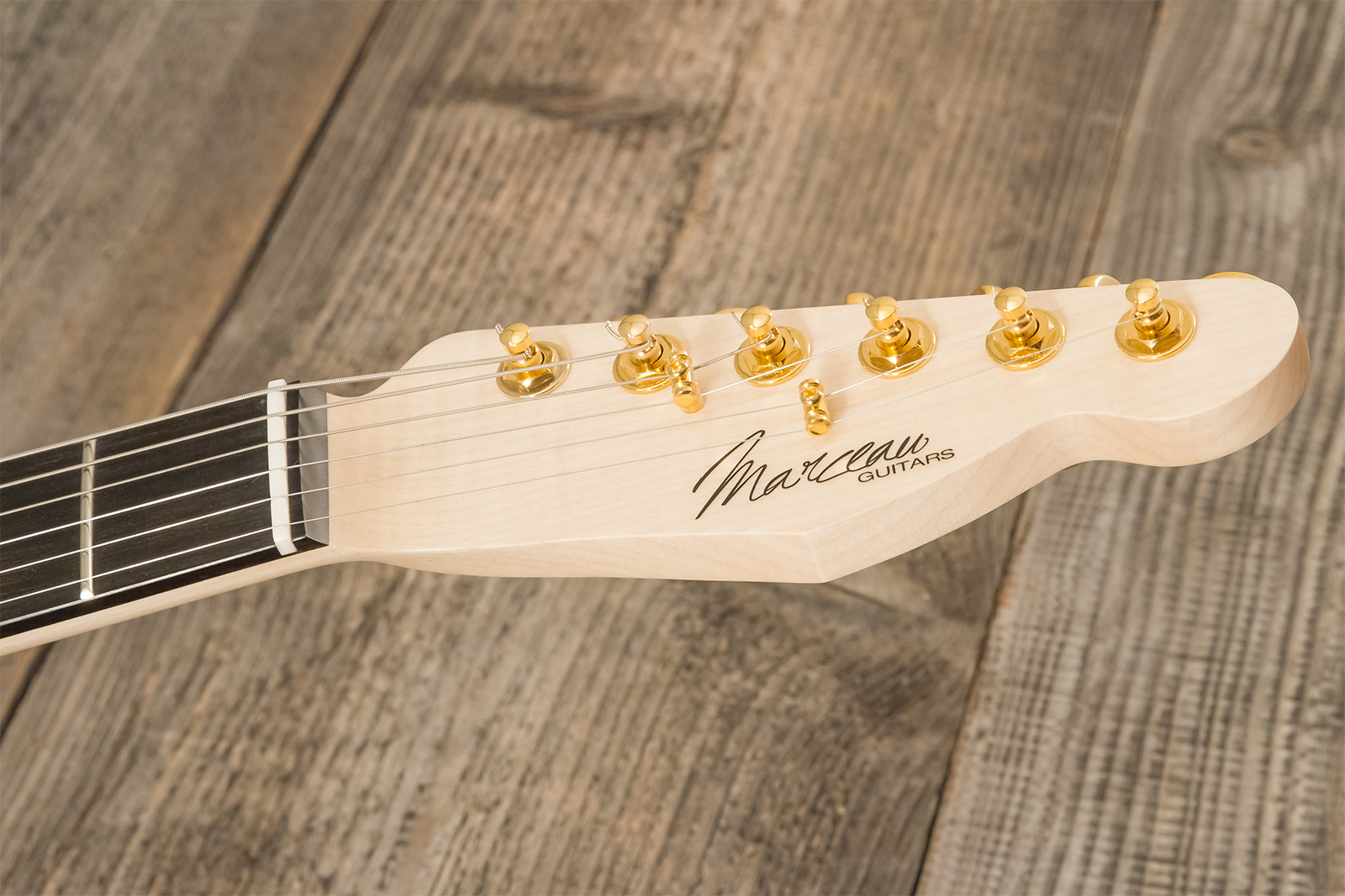 Marceau Guitars Elegante Custom Traditional Sh Ht Mn #t316024 - Black - Tel shape electric guitar - Variation 9