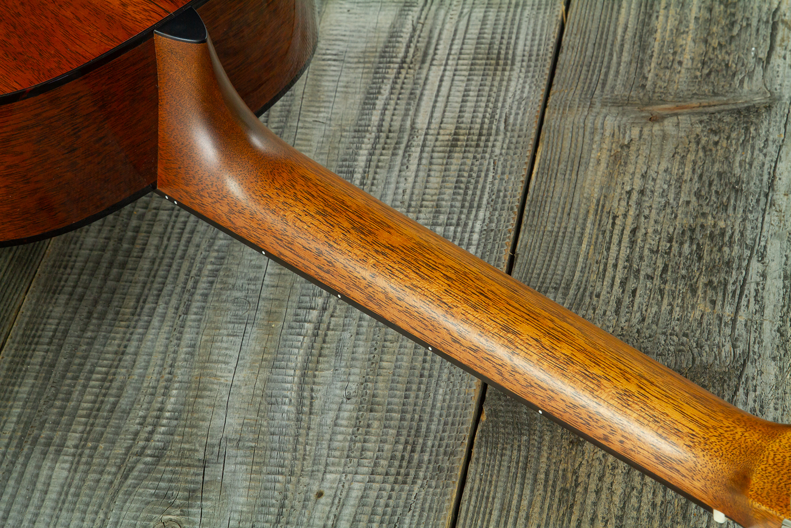 Martin Custom Shop Cs-00-c25004861 Grand Concert Shsc Epicea Adirondack / Acajou Eb #2957971 - Natural Aging Toner - Folk guitar - Variation 11