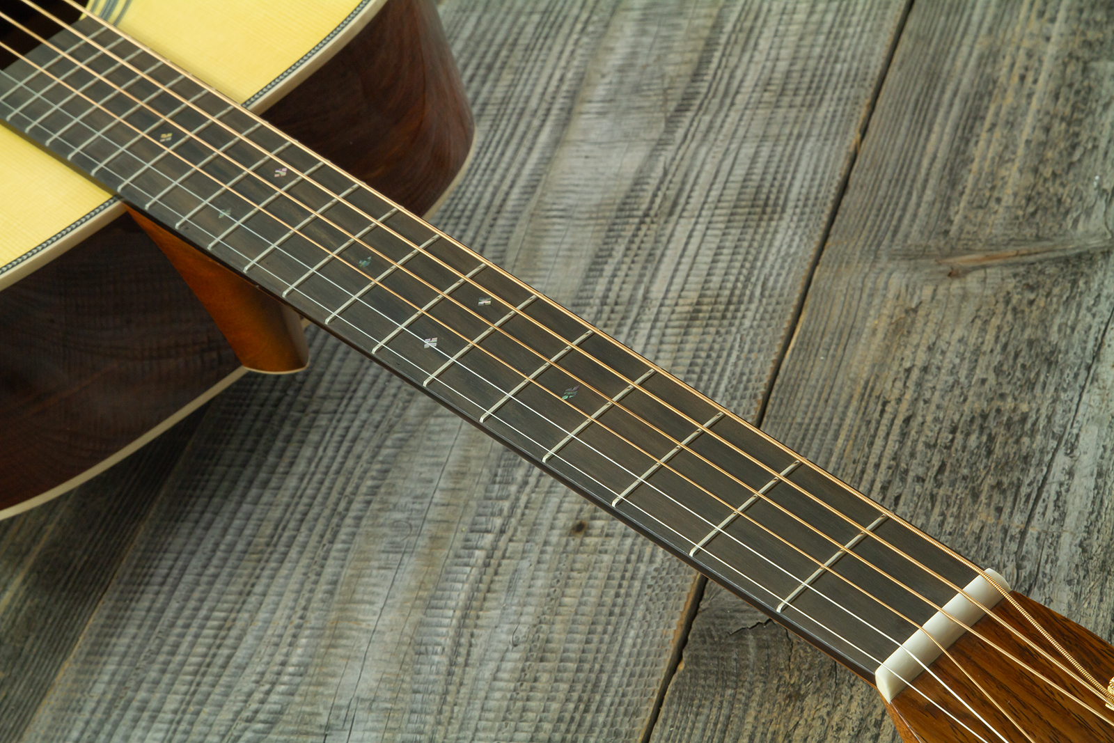 Martin Custom Shop Cs-d-c24055346 Dreadnought Epicea Carpates / Palissandre Guatemala Eb #2997714 - Natural Aging Toner - Dreadnought guitar - Variati