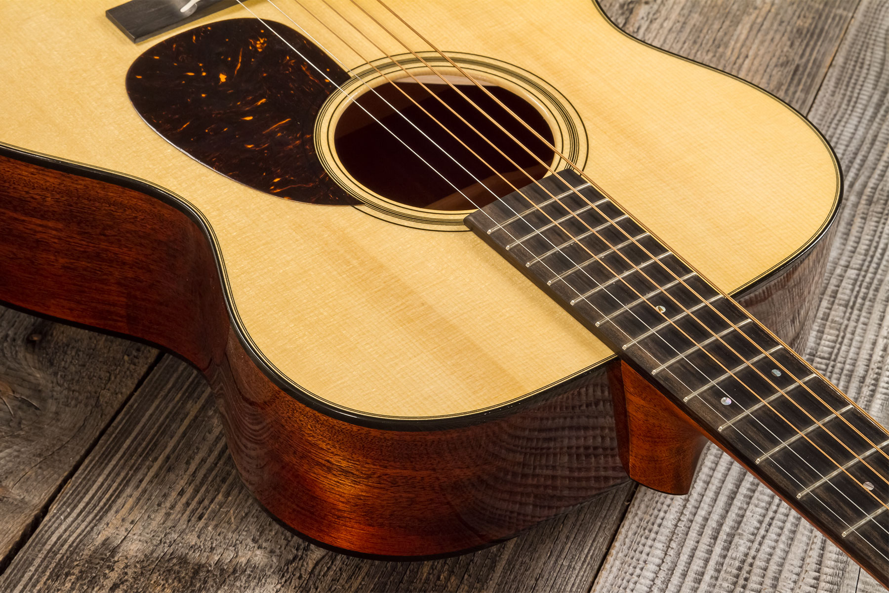 Martin Custom Shop Cs-om-c23035507 Orchestra Epicea Acajou Eb #2816489 - Natural Aging Toner - Folk guitar - Variation 4