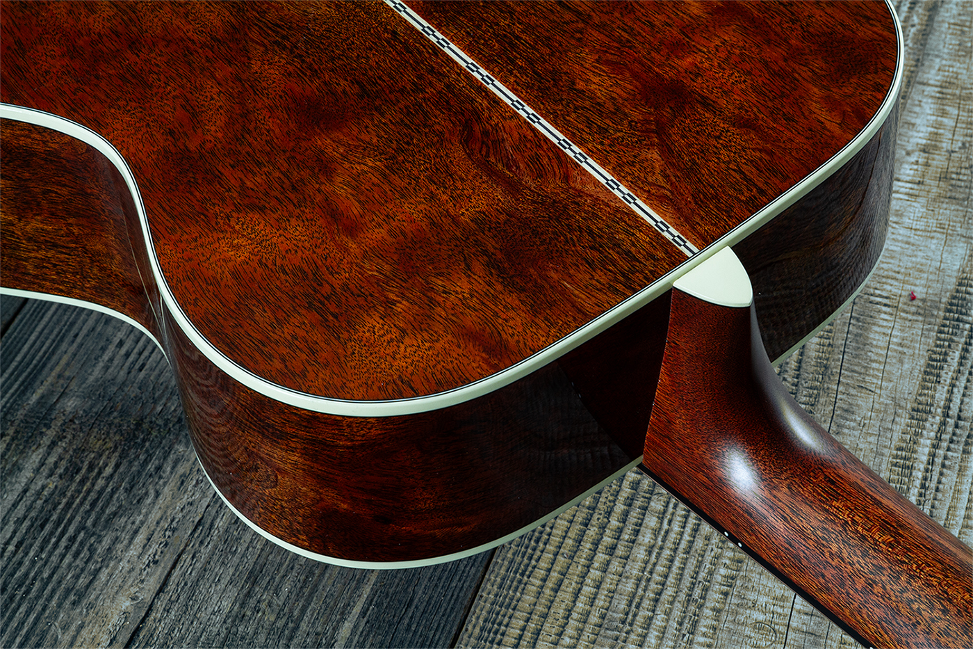 Martin Custom Shop Om Epicea Adirondack / Acajou Eb #2964118 - Natural Aging Toner - Folk guitar - Variation 8