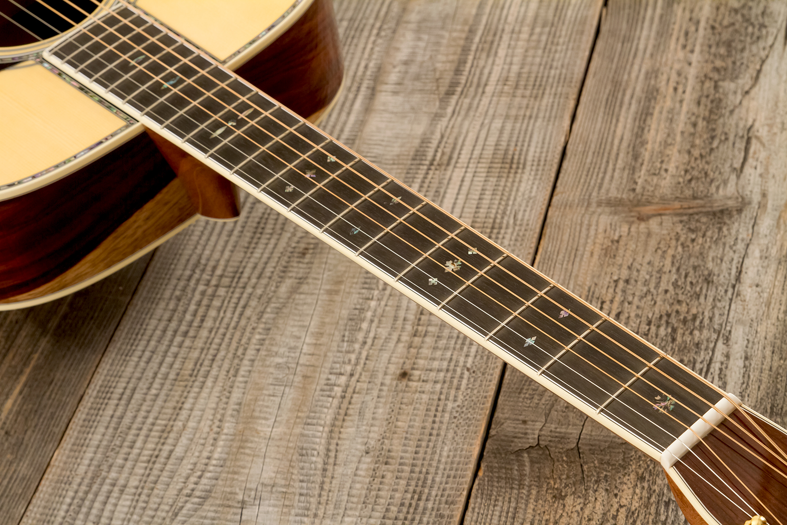Martin Custom Shop Om Epicea Englemann / Palissandre Guatemala Eb #2969039 - Natural Aging Toner - Folk guitar - Variation 6