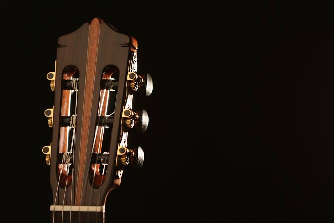 Martinez Mc 118c Standard 4/4 Cedre Acajou Eb +housse - Natural - Classical guitar 4/4 size - Variation 2