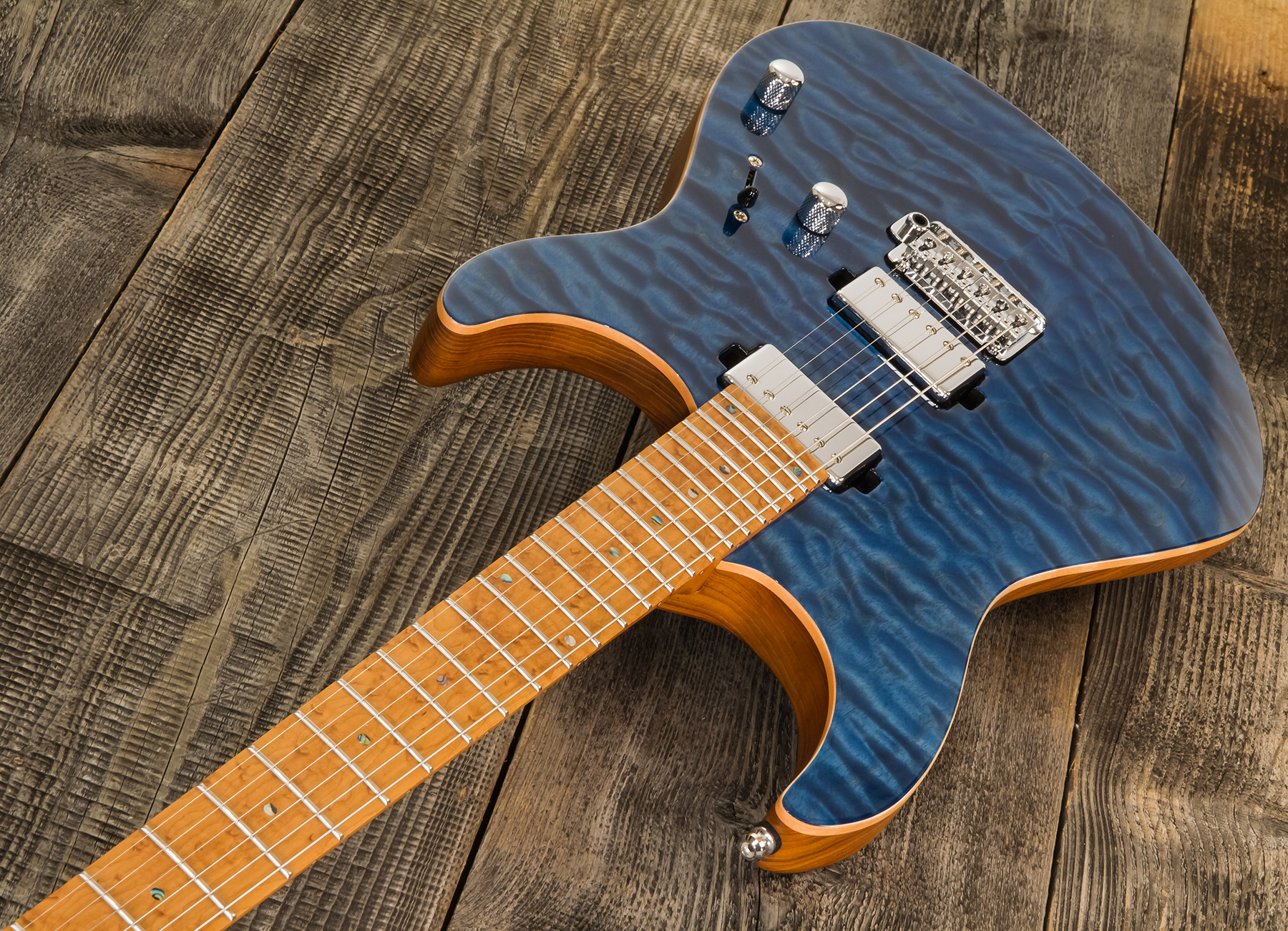 Mayones Guitars Aquila Elite S 6 40th Anniversary 2h Trem Mn #aq2204194 - Trans Blue Gloss - Str shape electric guitar - Variation 2