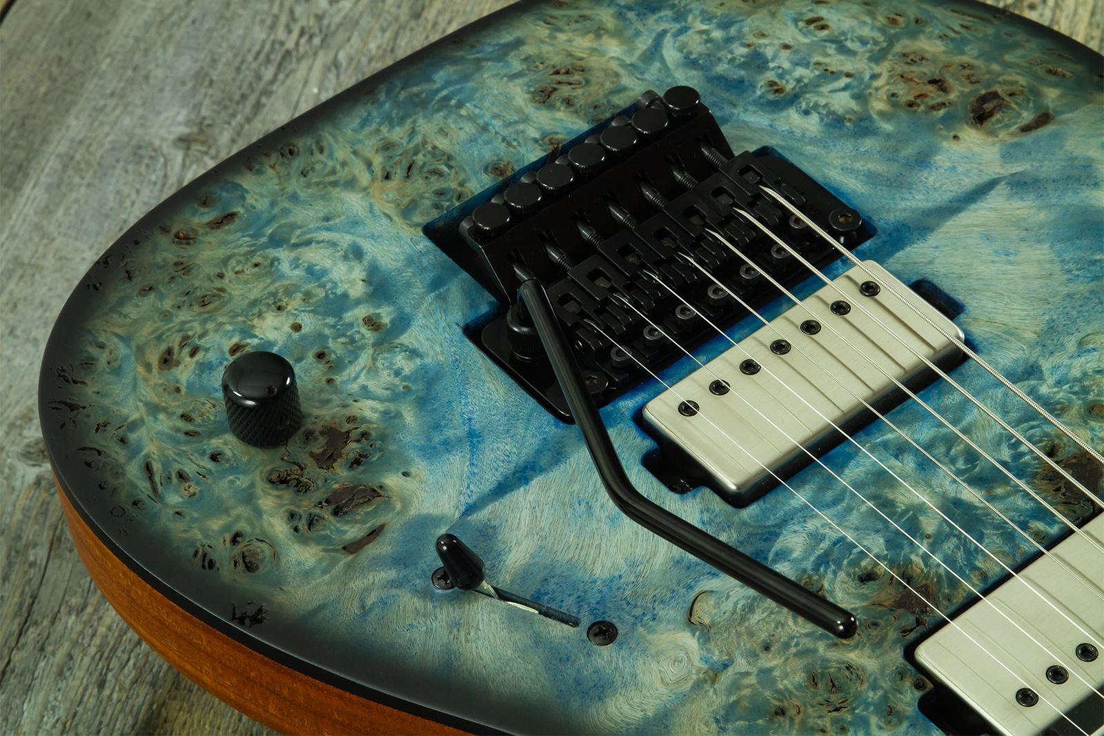 Mayones Guitars Duvell Elite Pro 7c Baryton 2h Velvetrone Fr Eb #df2511178 - Matt Ice Dragon - Baritone guitar - Variation 4