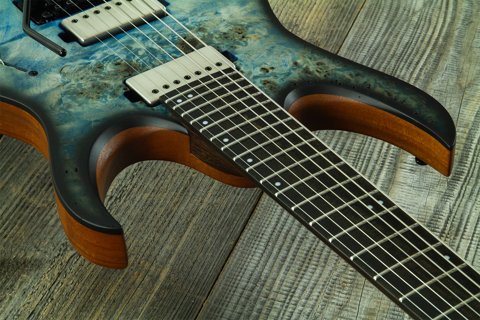 Mayones Guitars Duvell Elite Pro 7c Baryton 2h Velvetrone Fr Eb #df2511178 - Matt Ice Dragon - Baritone guitar - Variation 5