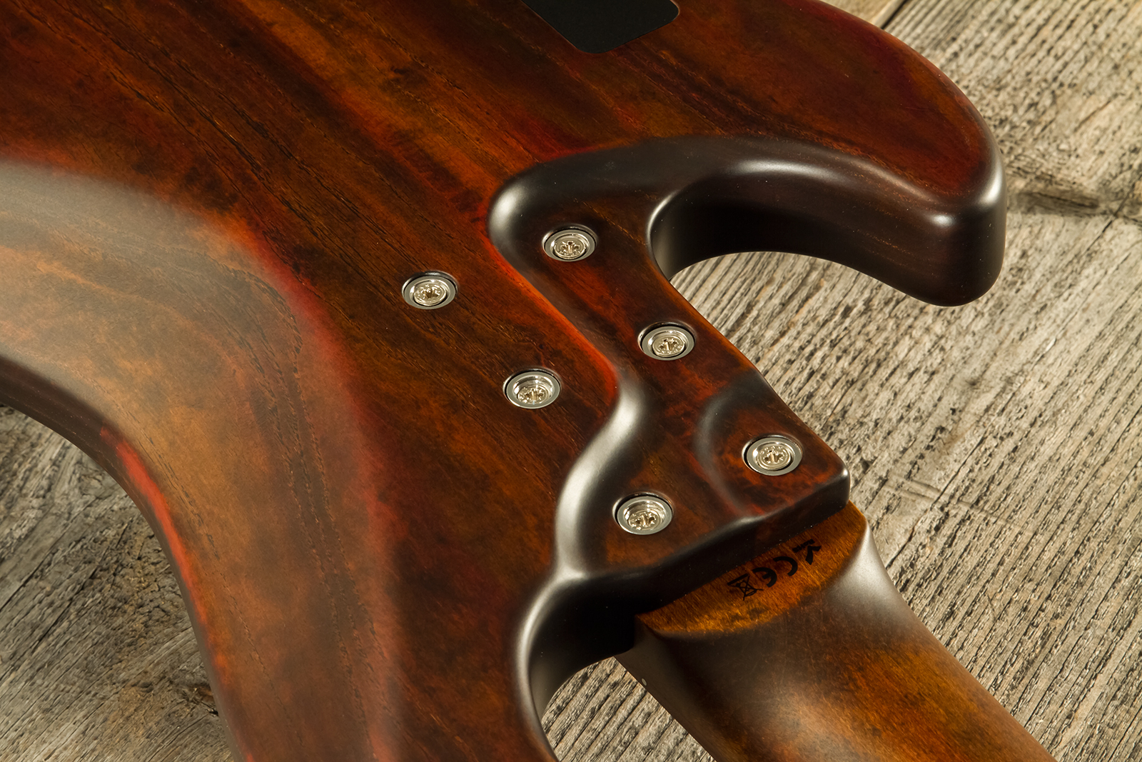 Mayones Guitars Hadrien Feraud Jabba 5c Active Pf - Antique Brown - Solid body electric bass - Variation 13