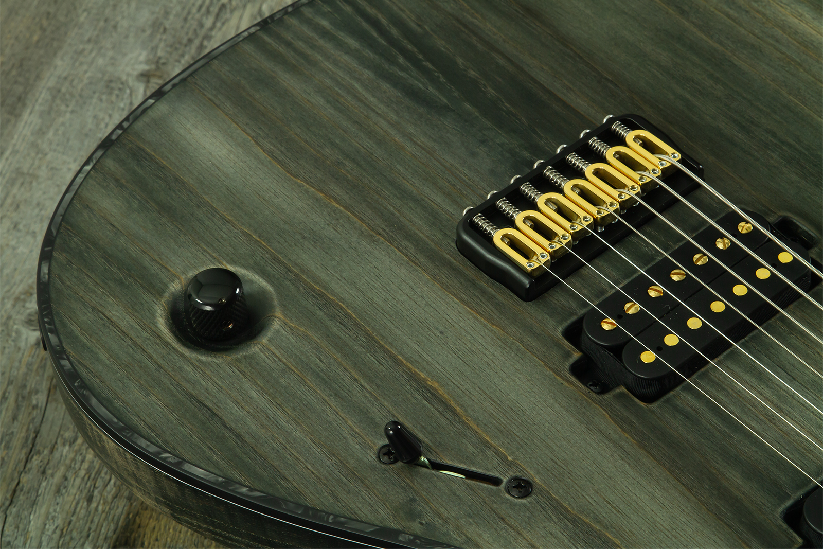 Mayones Guitars Regius Gothic 7c 2h Velvetrone Ht Eb #rf2510207 - Matt Gothic Black - 7 string electric guitar - Variation 3