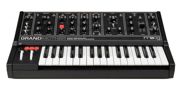 Synthesizer Moog Grandmother Dark
