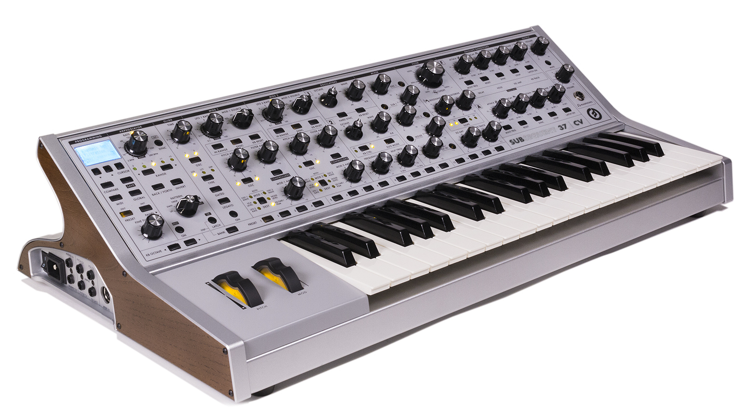 Bass synth. Синтезатор MOOG subsequent 37 CV. MOOG sub 37. MOOG subsequent 25. MOOG Synth sub 37 Price.