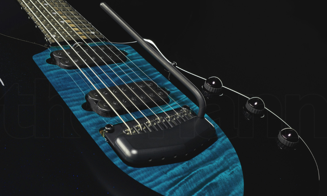 Music Man John Petrucci Majesty 7 Signature 2h Dimarzio Piezo Trem Eb - Okelani Blue - 7 string electric guitar - Variation 3