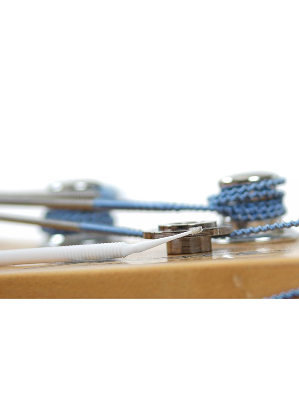Music Nomad Tune-it, Lubrifiant Pour Instrument À Cordes - Care & Cleaning - Variation 2