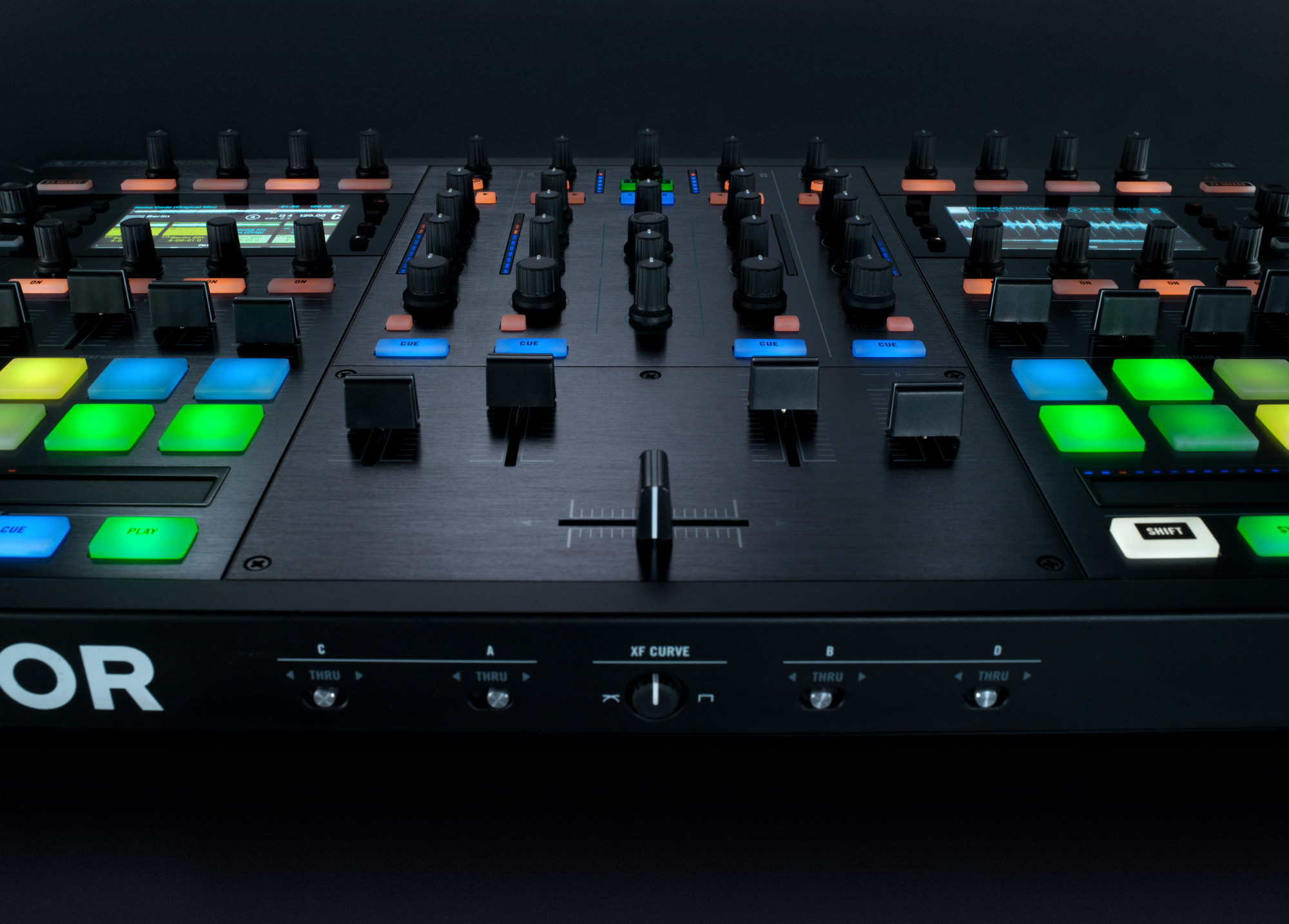 Native Instruments Traktor Kontrol S8 - USB DJ controller - Variation 3