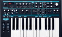 Synthesizer Novation Bass Station II