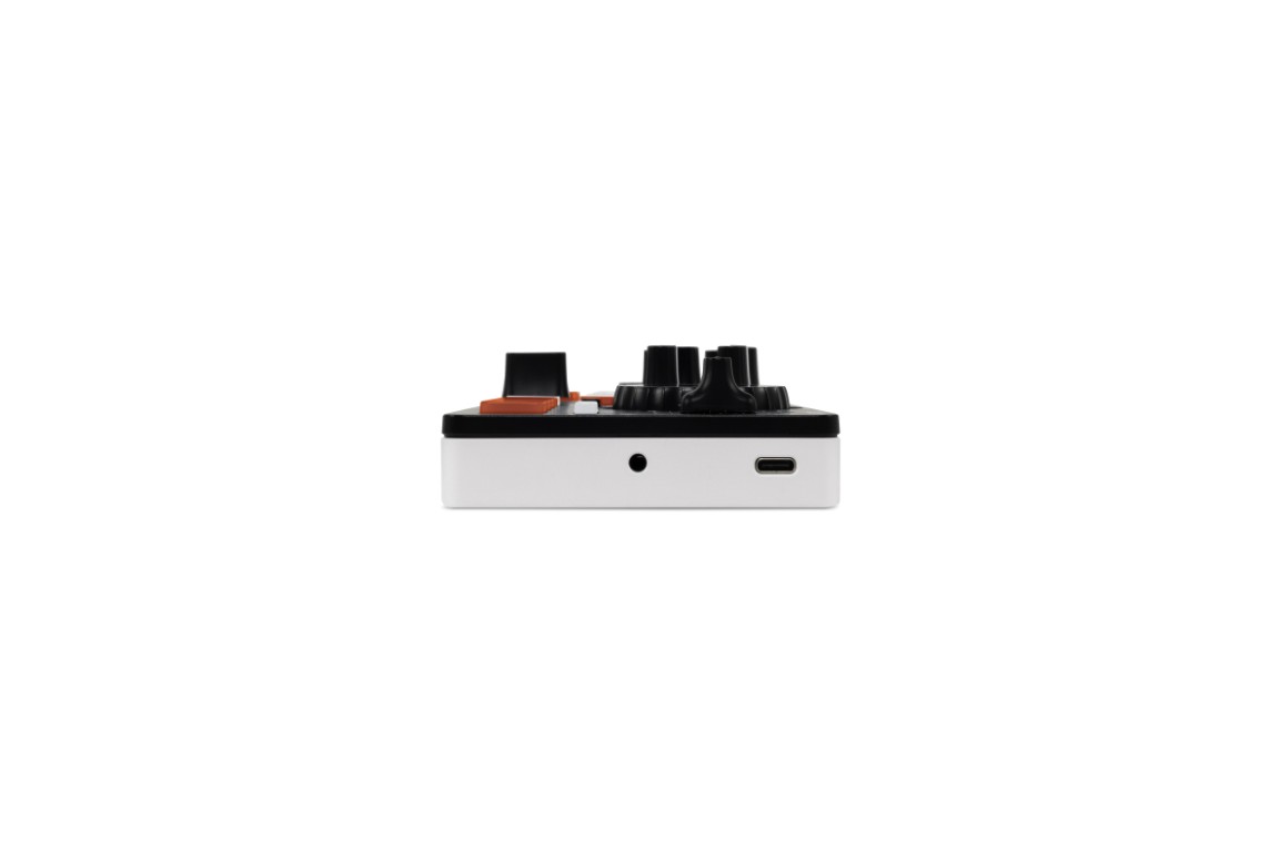 Numark Mix Track Go - USB DJ controller - Variation 10
