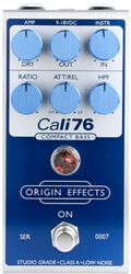 Compressor, sustain & noise gate effect pedal for bass Origin effects Cali76 Compact Bass Blue Edition