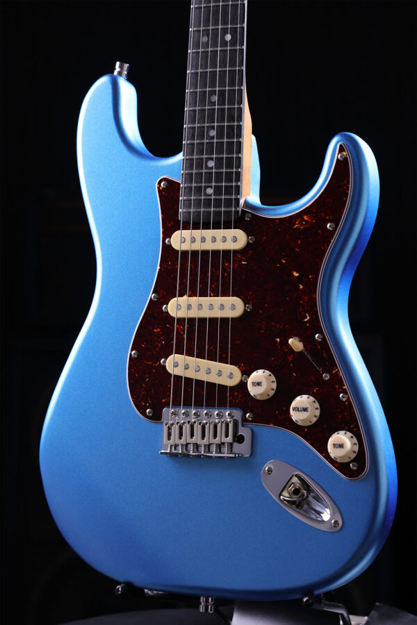 Patina Guitars Ps3 Lpb 3s Trem Rw - Lake Placid Blue - Str shape electric guitar - Variation 2