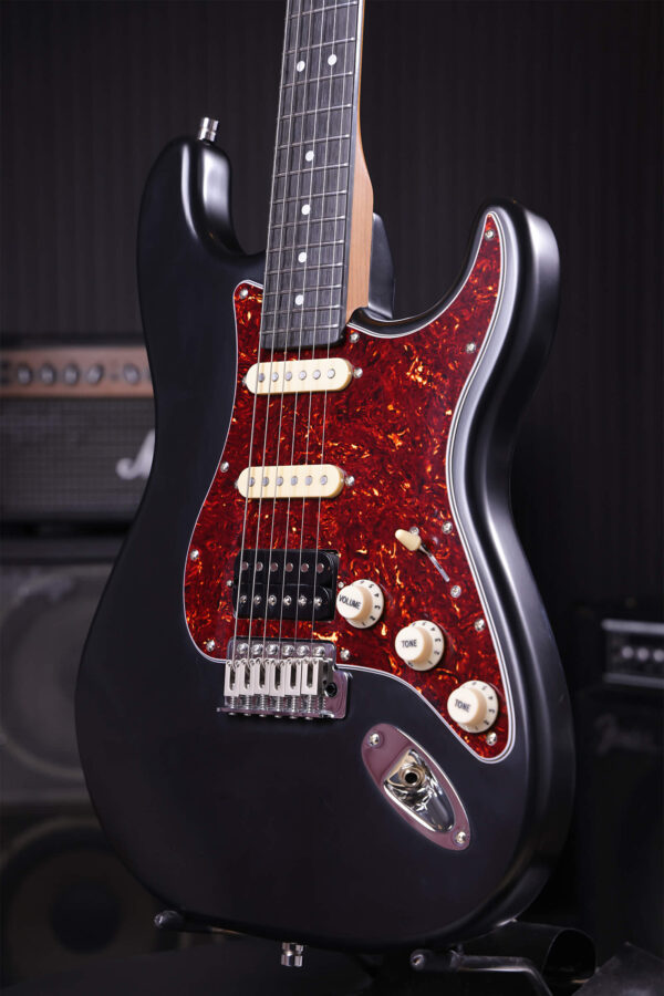 Patina Guitars Ps4 Bk Hss Trem Rw - Black - Str shape electric guitar - Variation 2