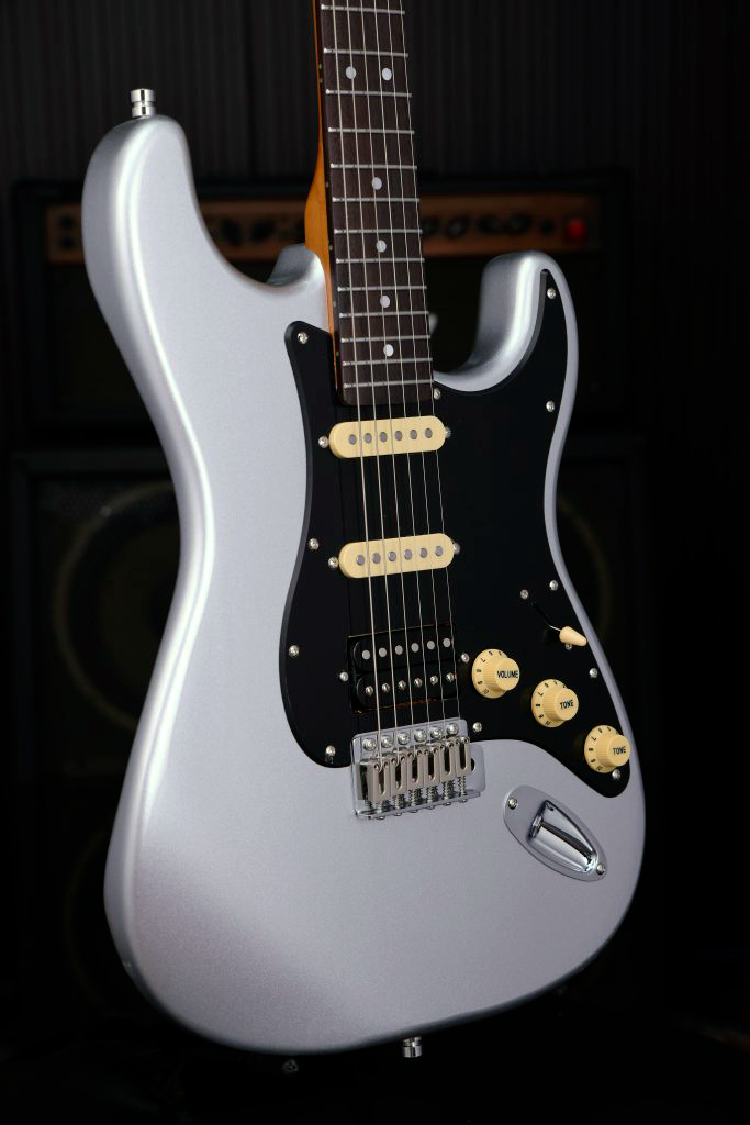Patina Guitars Ps4 Sv Hss Trem Rw - Silver - Str shape electric guitar - Variation 2