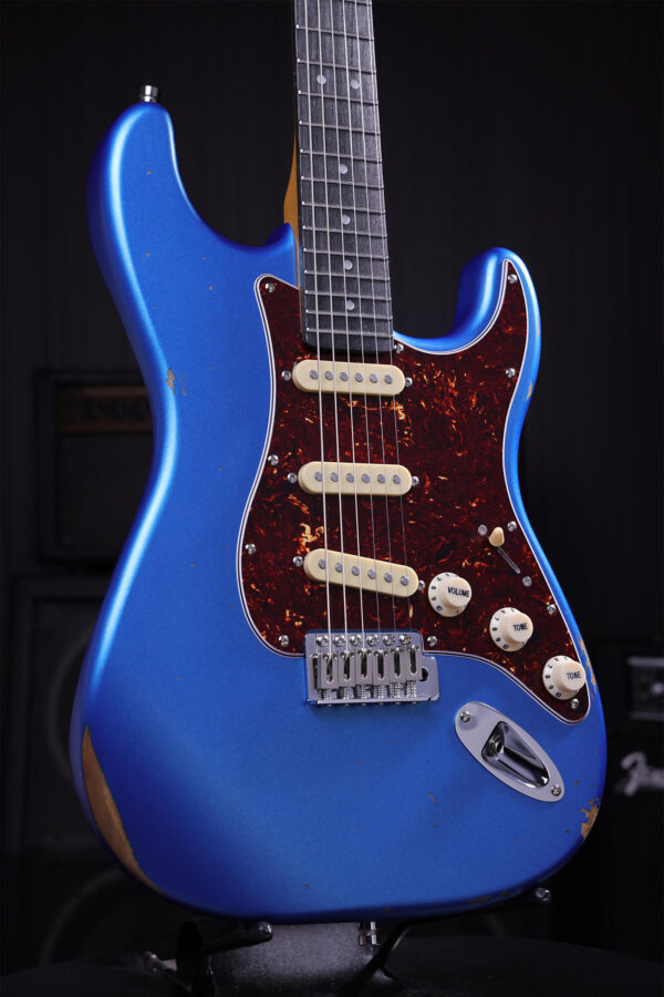 Patina Guitars Ps6 Lpb R 3s Trem Rw - Lake Placid Blue Relic - Str shape electric guitar - Variation 2