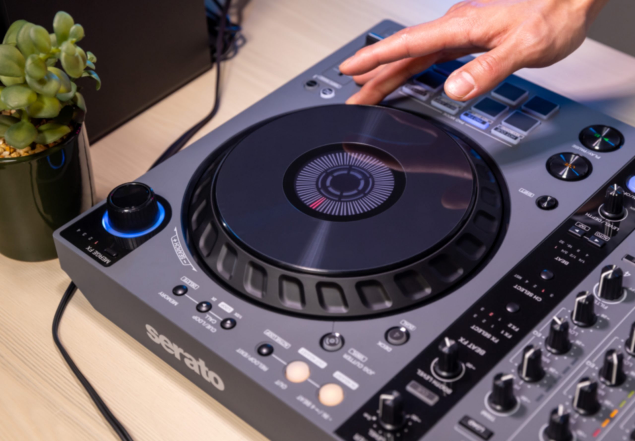 Pioneer DJ Nouveau contrôleur DDJ-FLX6 GT