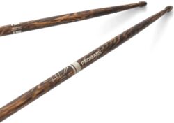 FireGrain signature Larnell Lewis
