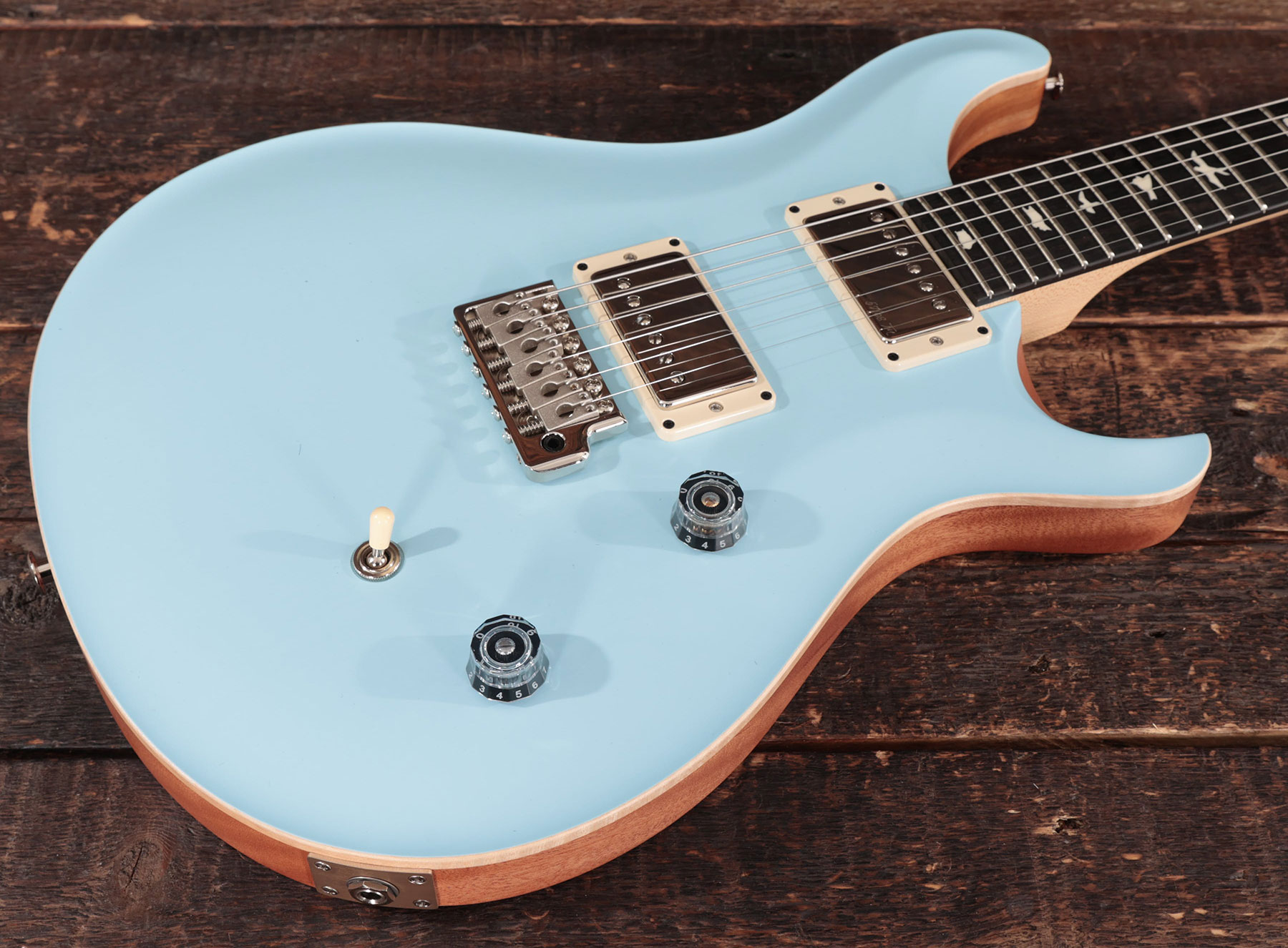 Prs Ce 24 Satin Bolt-on Usa Ltd 2h Trem Rw - Powder Blue - Double cut electric guitar - Variation 1