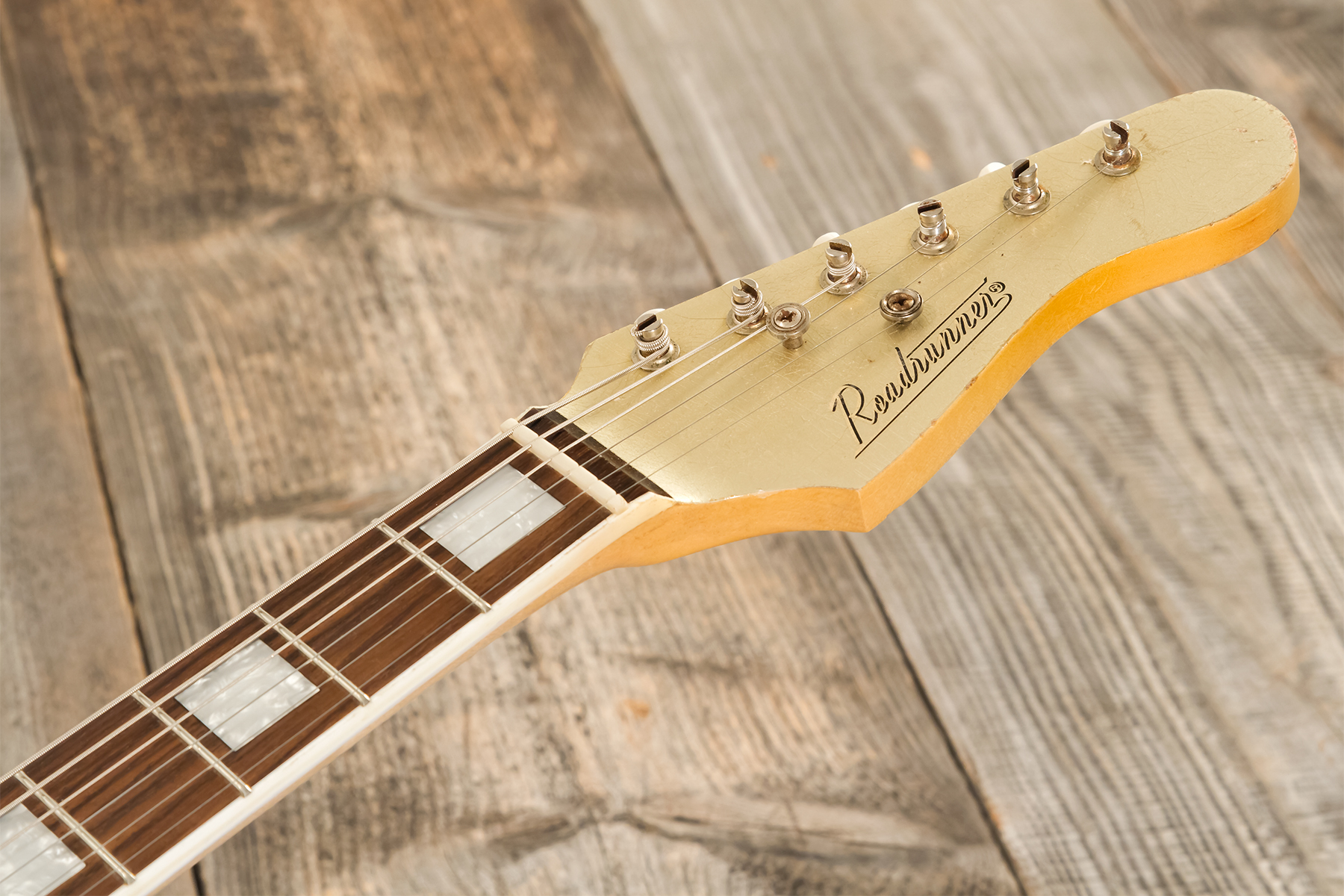 Roadrunner Federal Mod T Hs Ht Rw #23114 - Shoreline Gold Soft Distress - Retro rock electric guitar - Variation 9